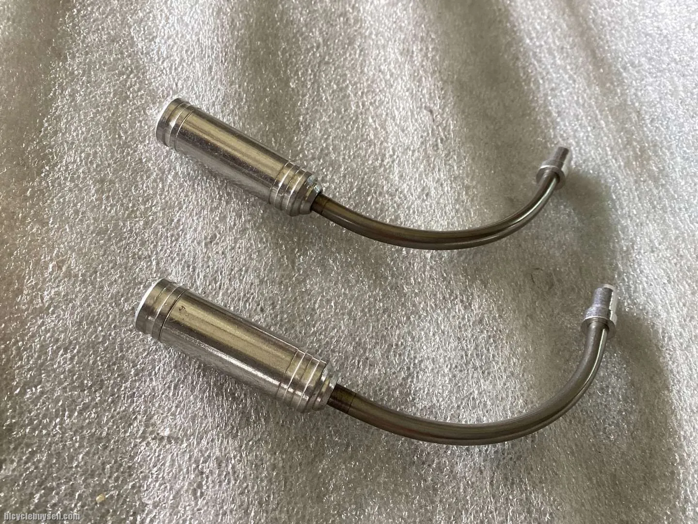 V Brake Power Modulator ABS Hose 1set @ free pos