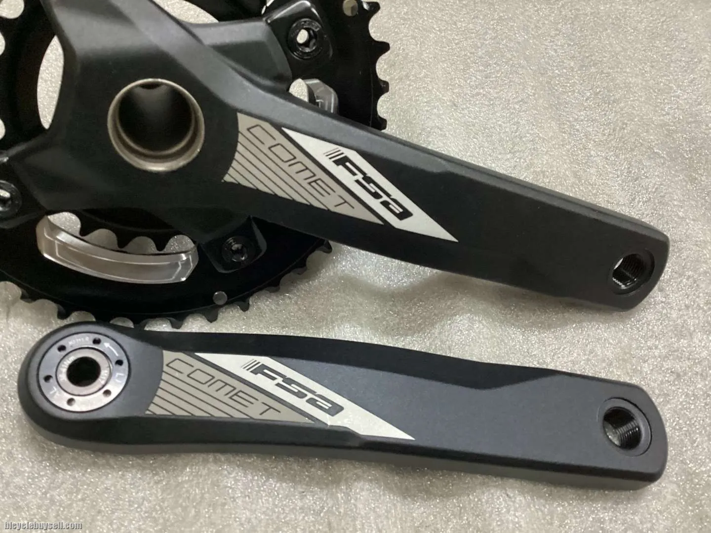 FSA Comet Crankset 38/24T 11s @ free pos