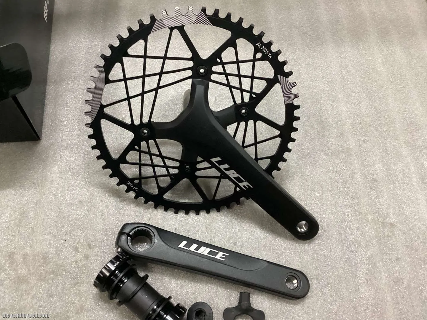 Luce 56T Hollow Crankset | Folding @ free pos