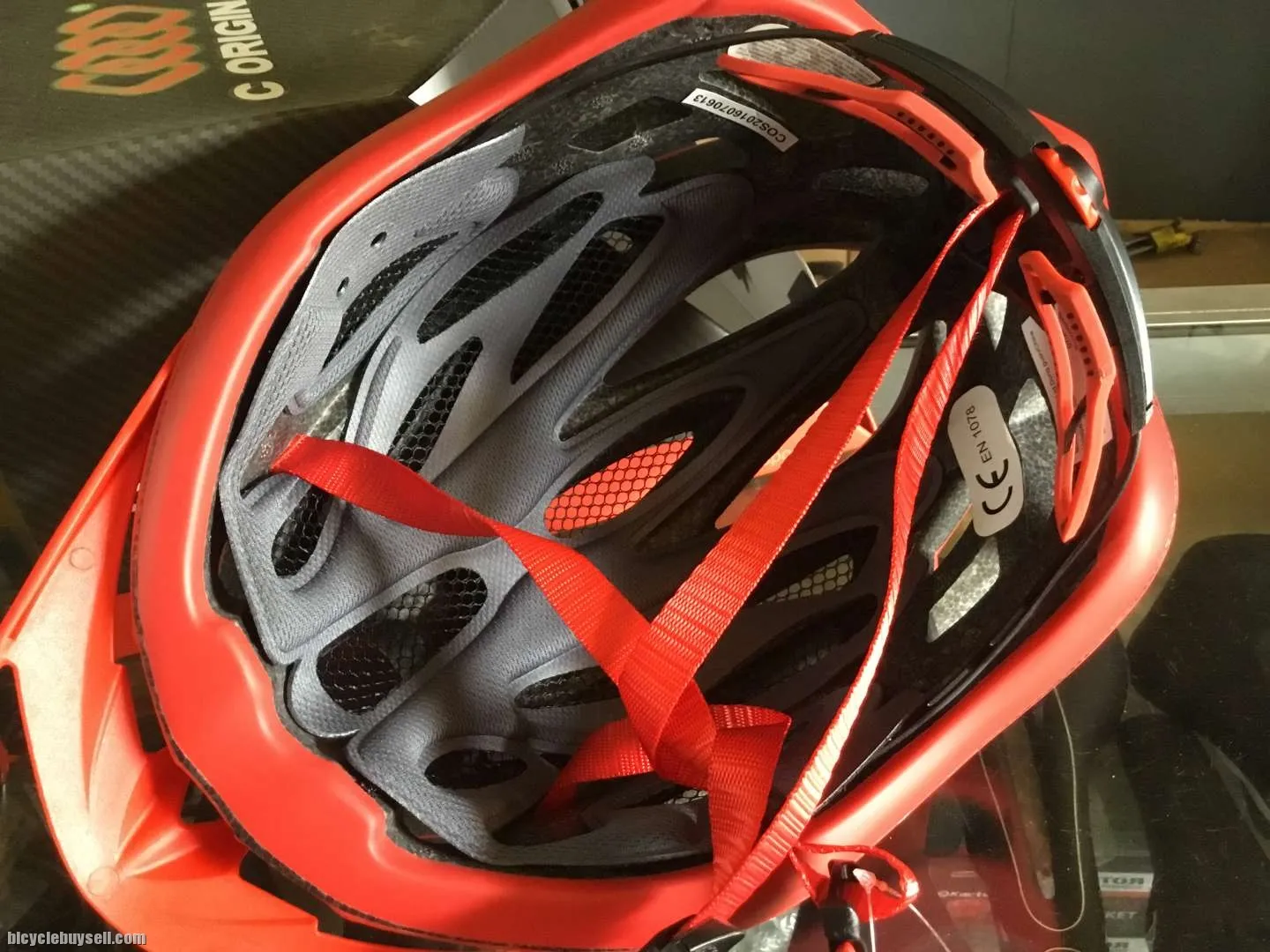 C Originals Genesis Pro Helmet - 58-64cm (free pos w.m)