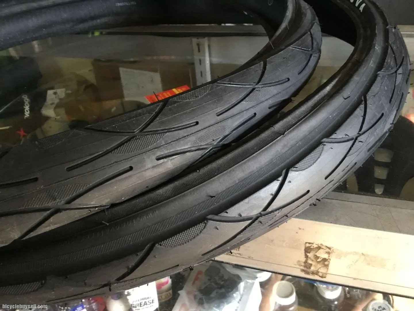 Innovo 26in x 1.5 Mtb Tires / 1pair (free pos w.m)