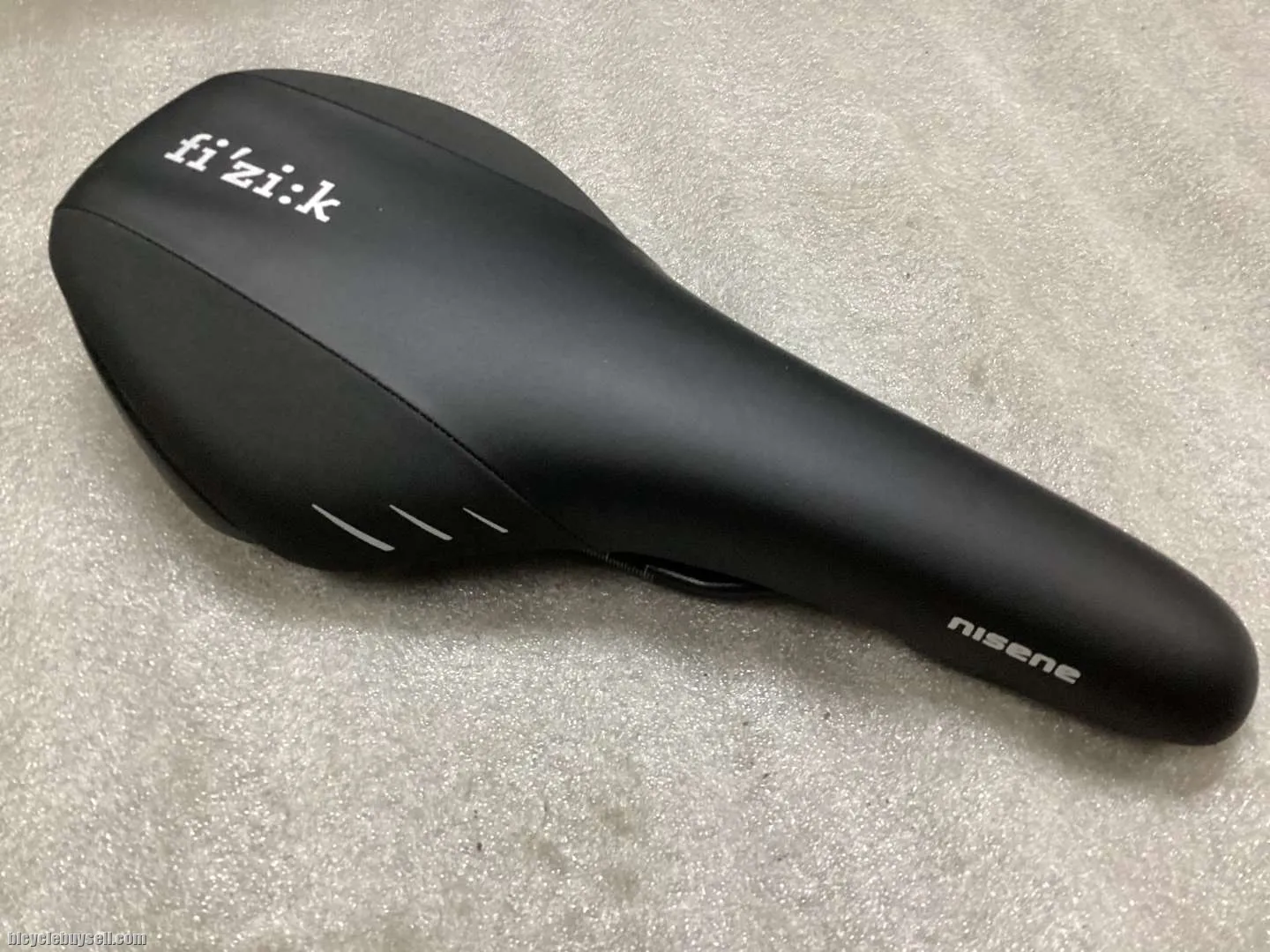 Fizik Nisene Performance Comfort Saddles @ free pos