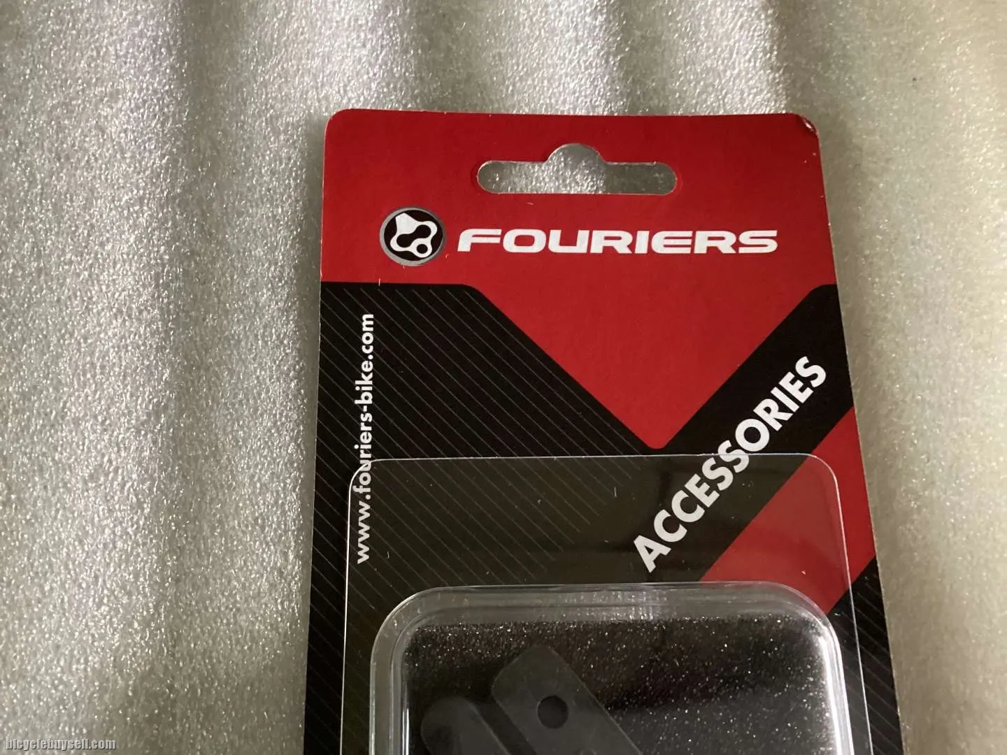 Fouriers carbon Barke Pad @ free pos