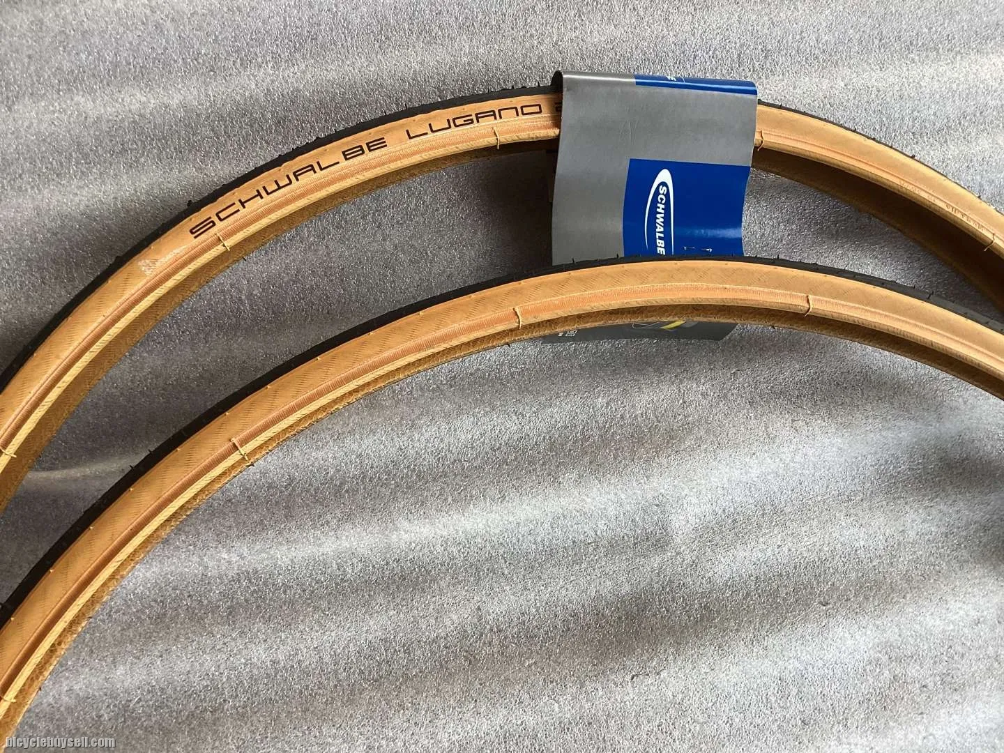 Schwalbe Lugano 2 Skinwall 25c | 1set @ free pos