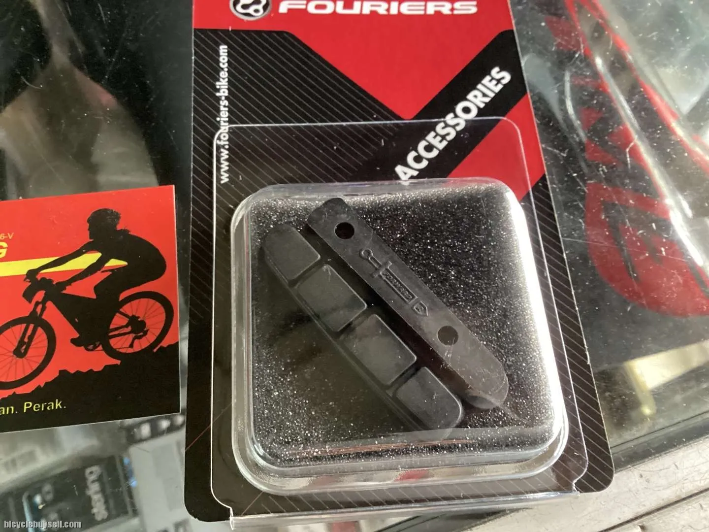 Fouriers Carbon Pad For Carbon Rim (free pos w.m)