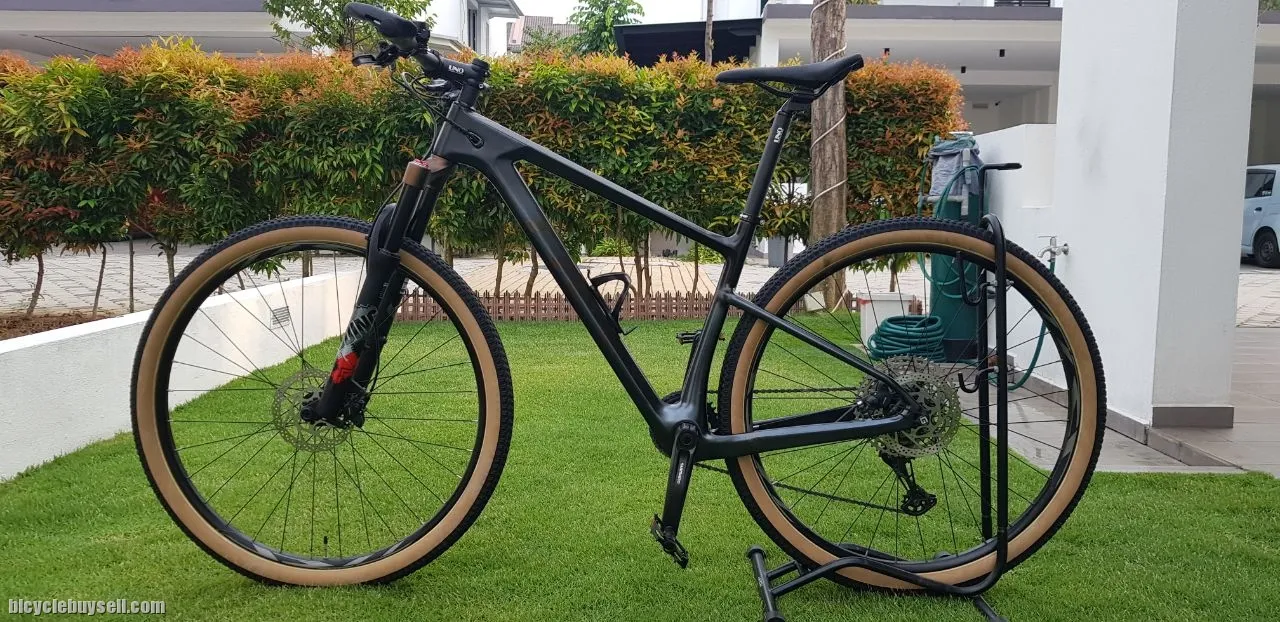TRS Ratel 12 Carbon 29"MTB