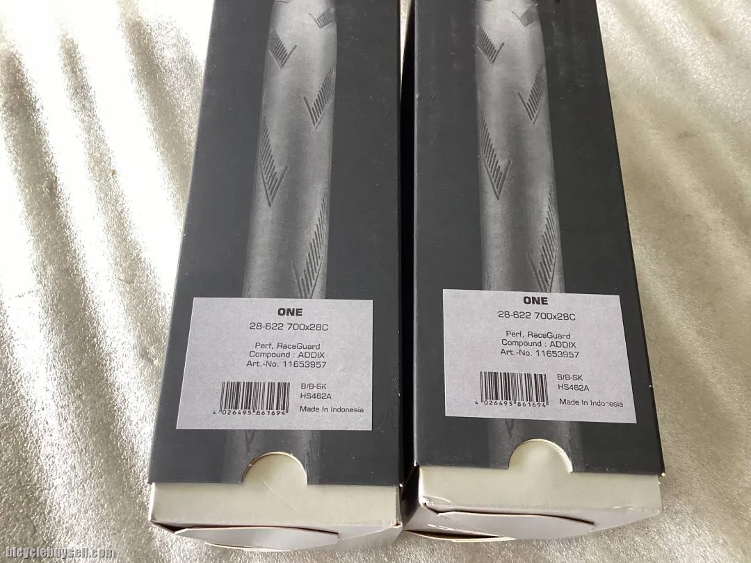 Schwalbe One 700x28c Clincher-1Pair | Evo Line  @ free pos
