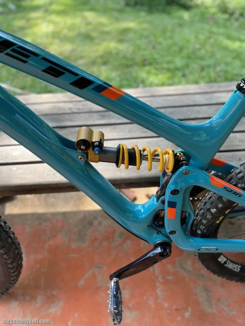 Yeti SB6C size M