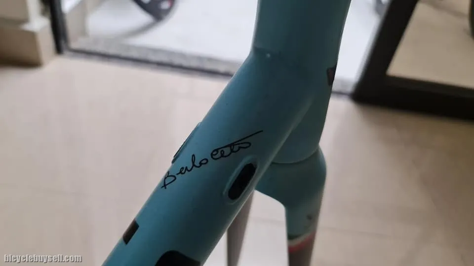 WTS: Italian Handmade Legend Fedaia Road Bike Frameset Size 56