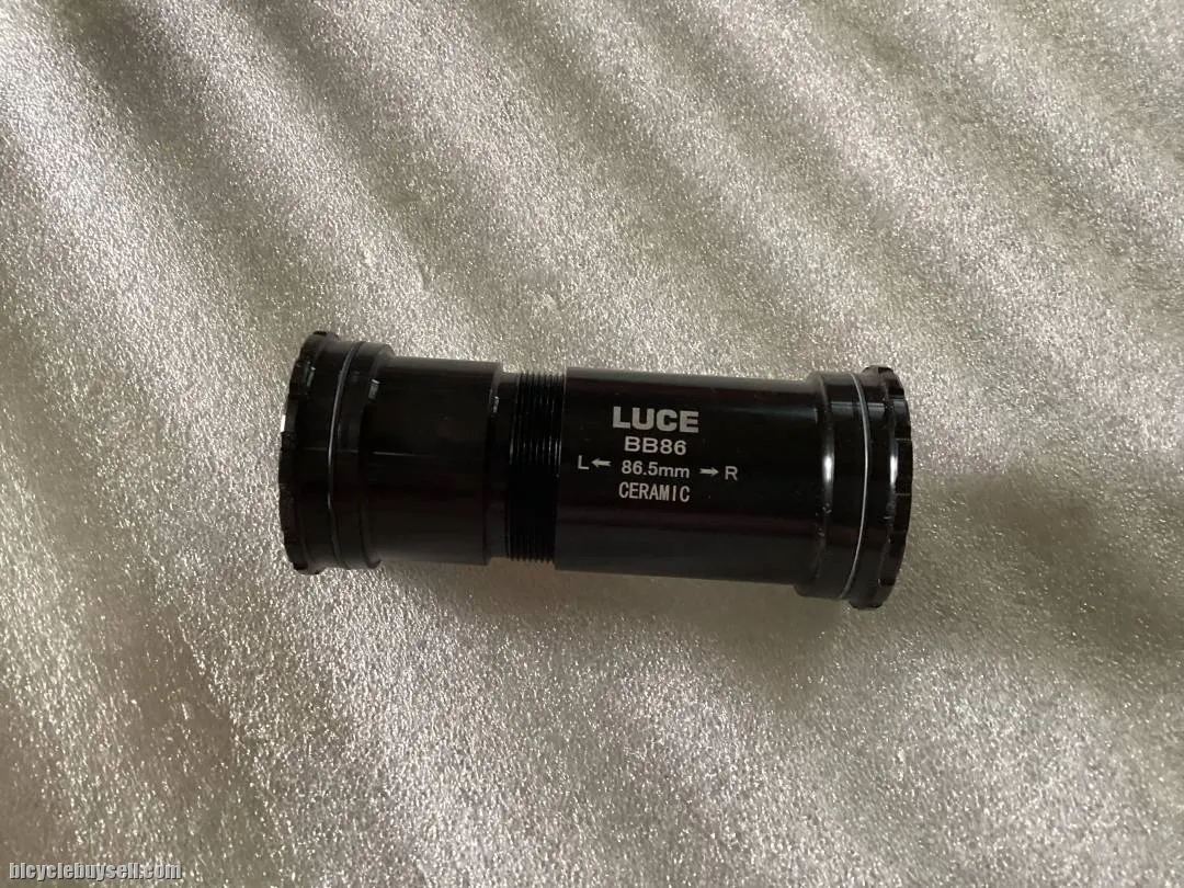 Luce Ceramic BB86 Pressfit Thread @ free pos