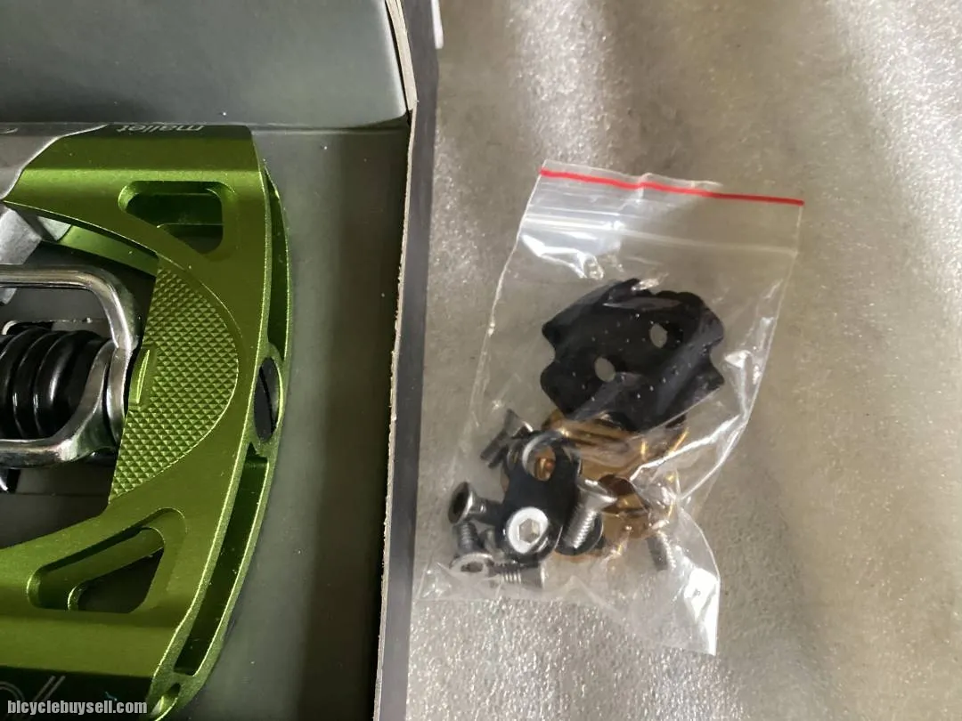 CrankBrother Mallet 2 XC/Race | Enduro Bearing @ free pos