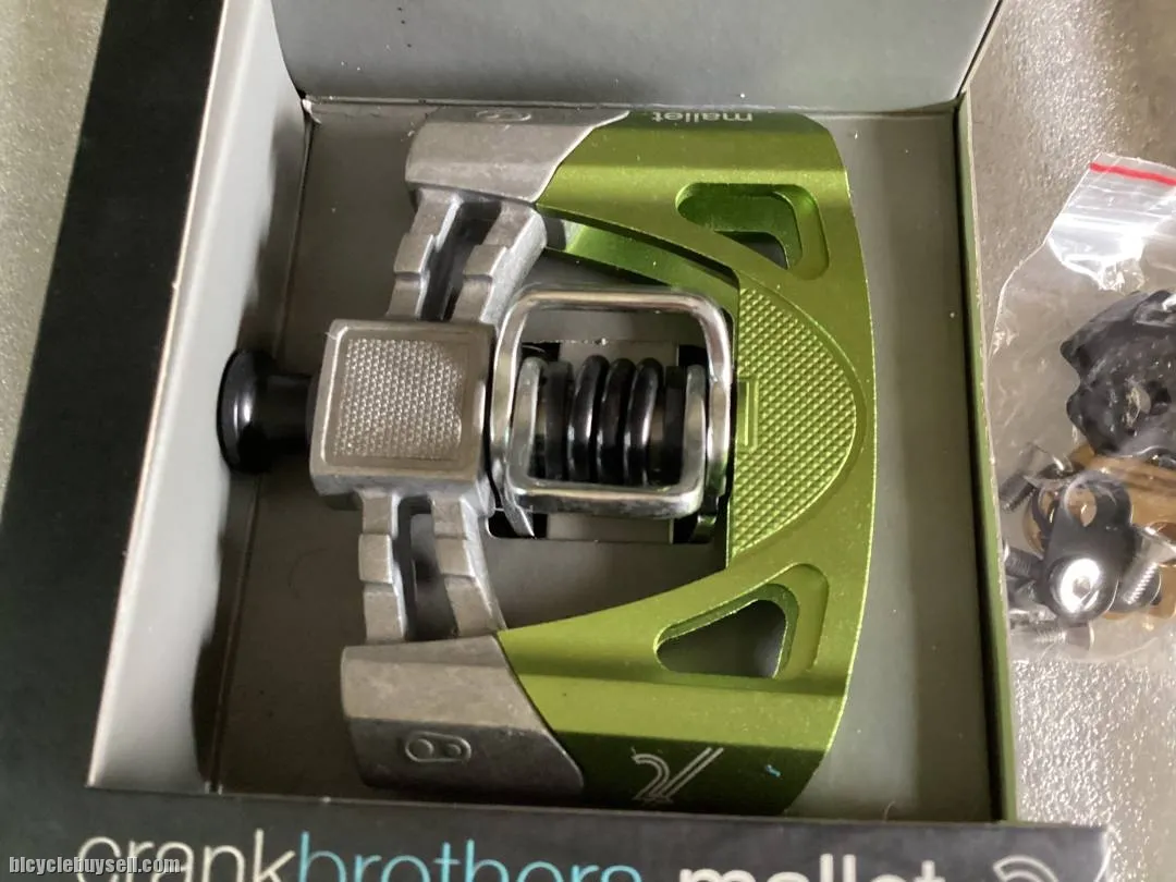 CrankBrother Mallet 2 XC/Race | Enduro Bearing @ free pos