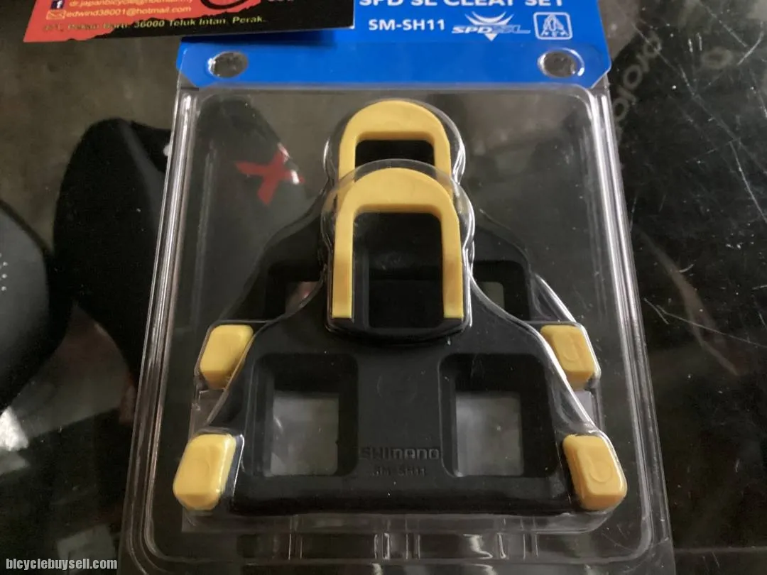 Shimano SH11 Shoe Cleat / Shimano Original  ( free pos w.m )