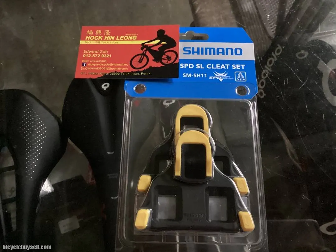 Shimano SH11 Shoe Cleat / Shimano Original  ( free pos w.m )