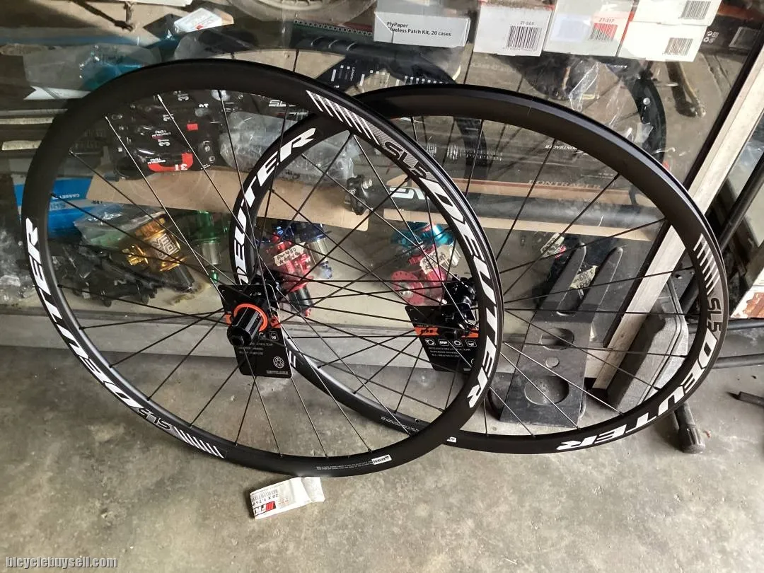 Deuter HandMade DB Wheelset 30mm (free pos w.m)