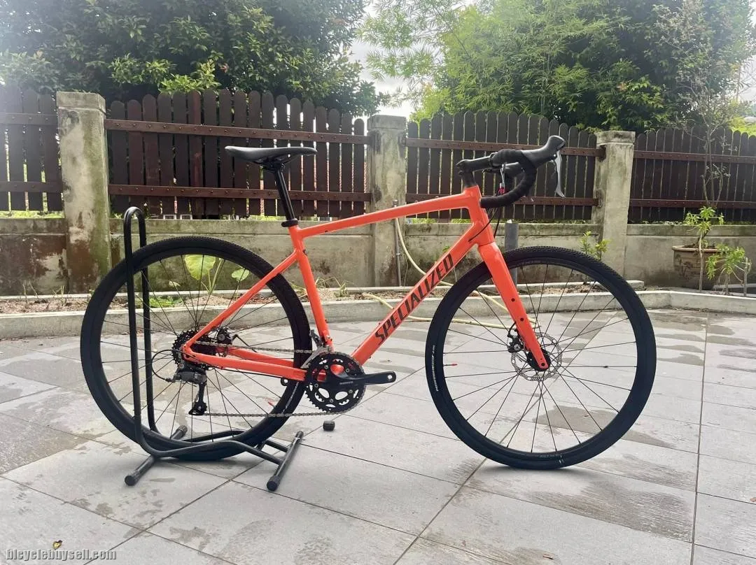 Speciaized Diverge E5 (Gravel bike)