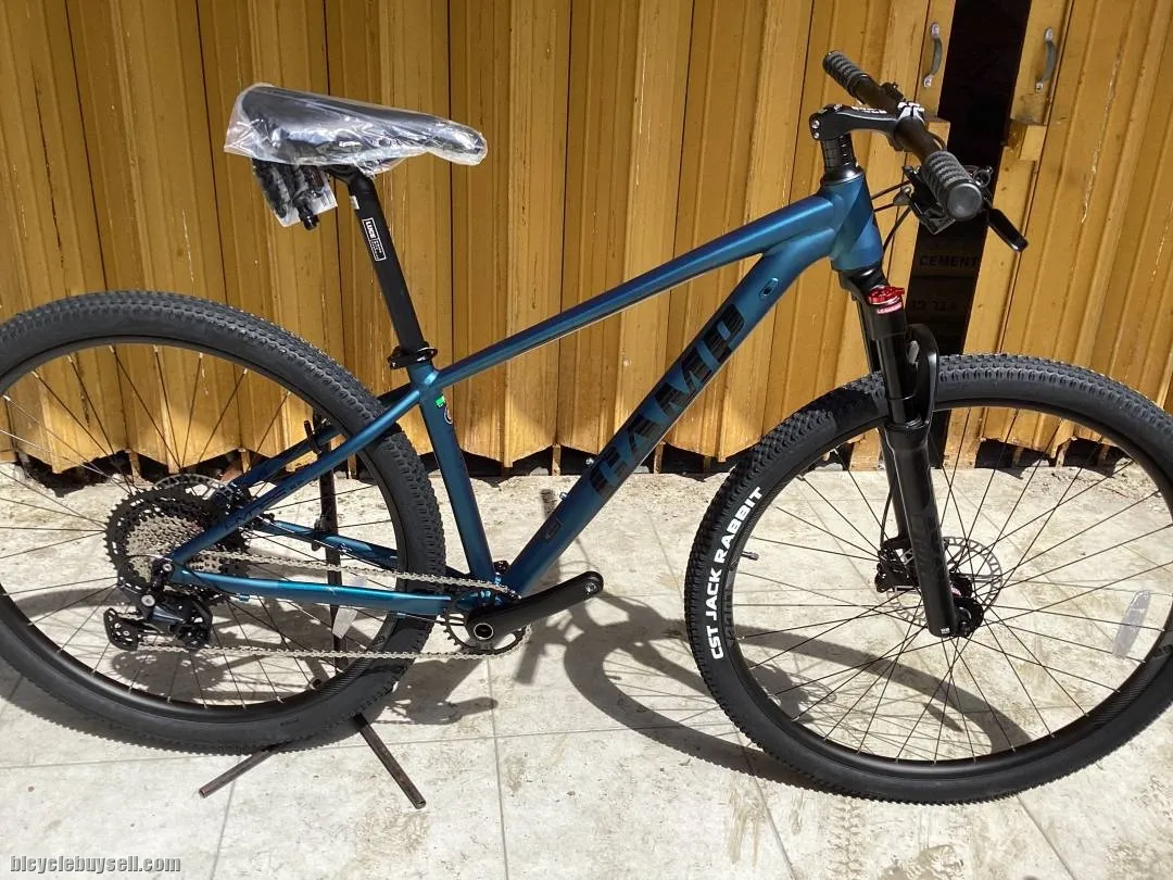 Camp Hydes 9.2 New Deore 12speed - free courier