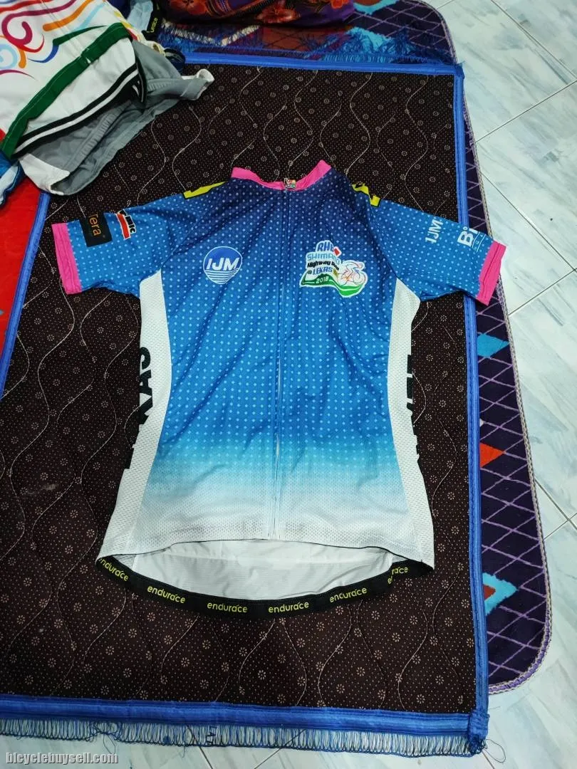 Used Cycling Jerseys - XL
