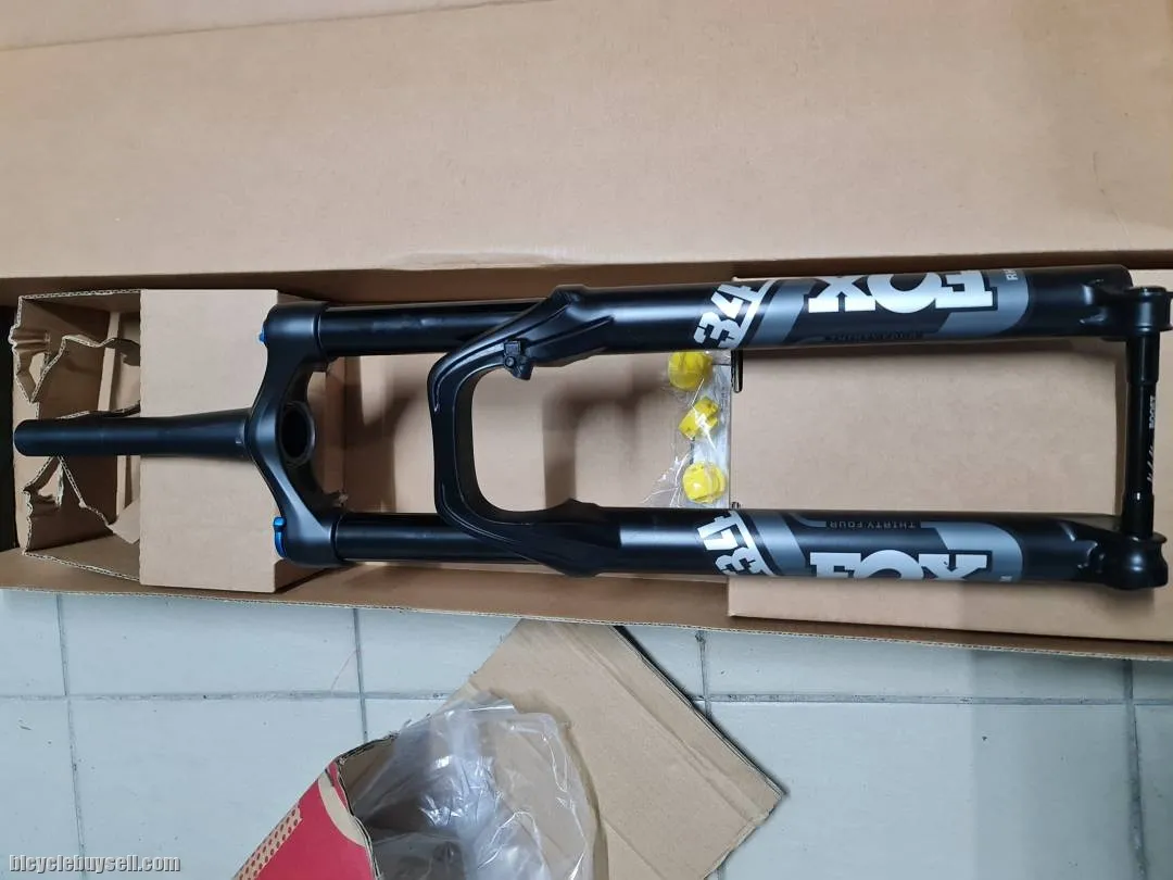 Fox rhythm 34 27.5 boost