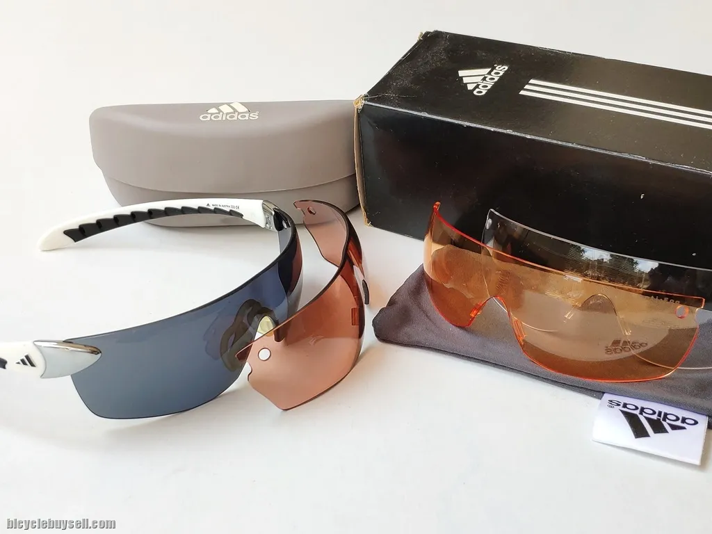 adidas Supernova L sunglasses - 4 lenses