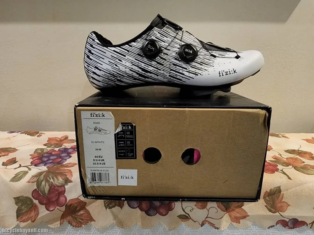 FIZIK R1 Infinito Road Shoes Giro Special Edition Size 44