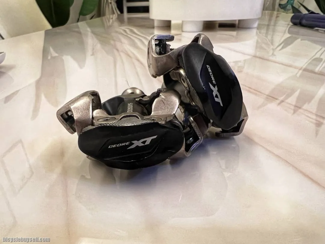 PEDAL XT LIKE NEW