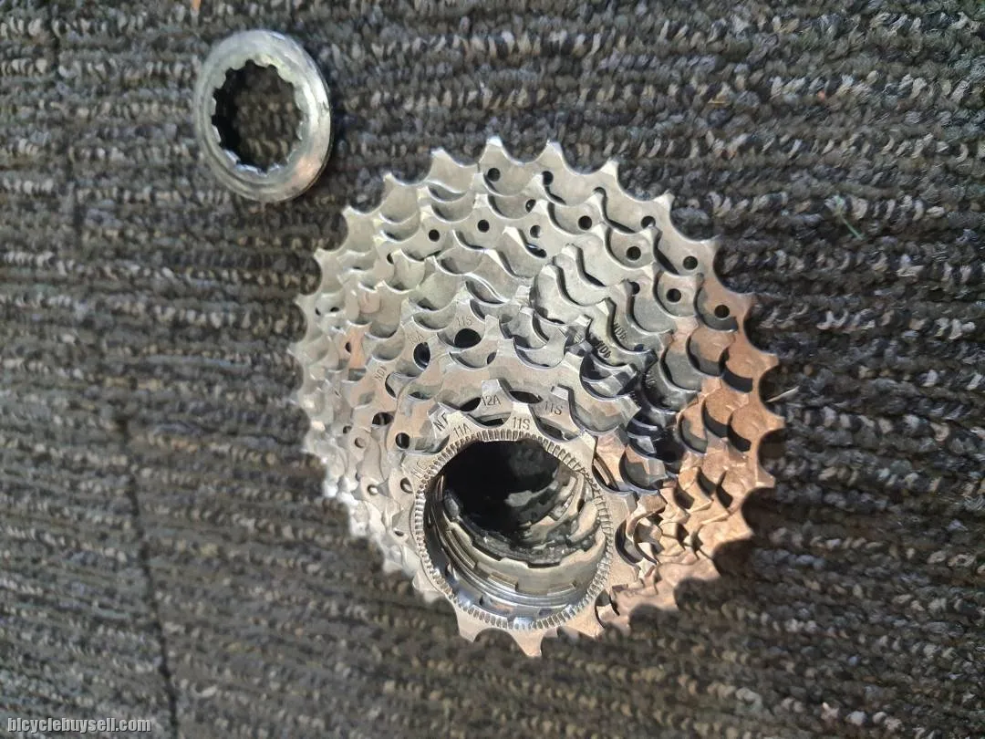 ULTEGRA 11-28T Used Cassette