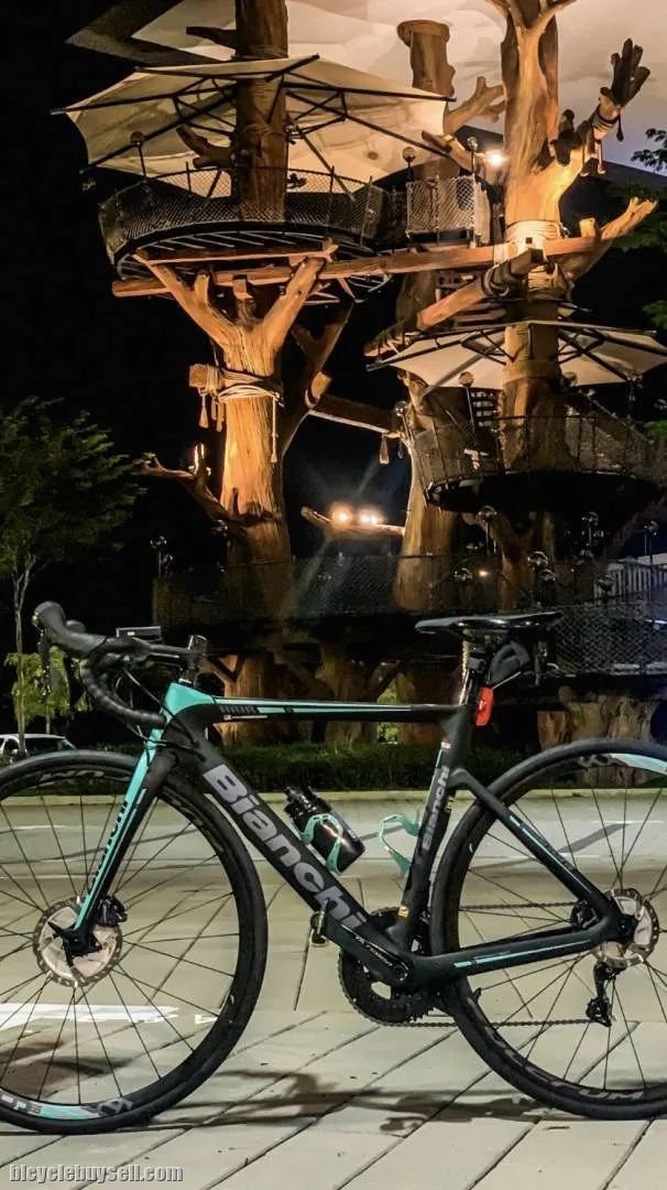 Bianchi Aria Ultegra Disc Roadbike