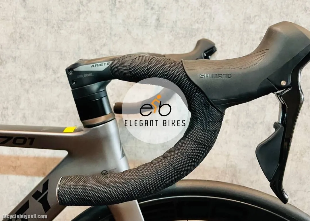 UCI FRAME CARBON WHEEL JAVA TRINITY DISC SHIMANO 22SP R7000