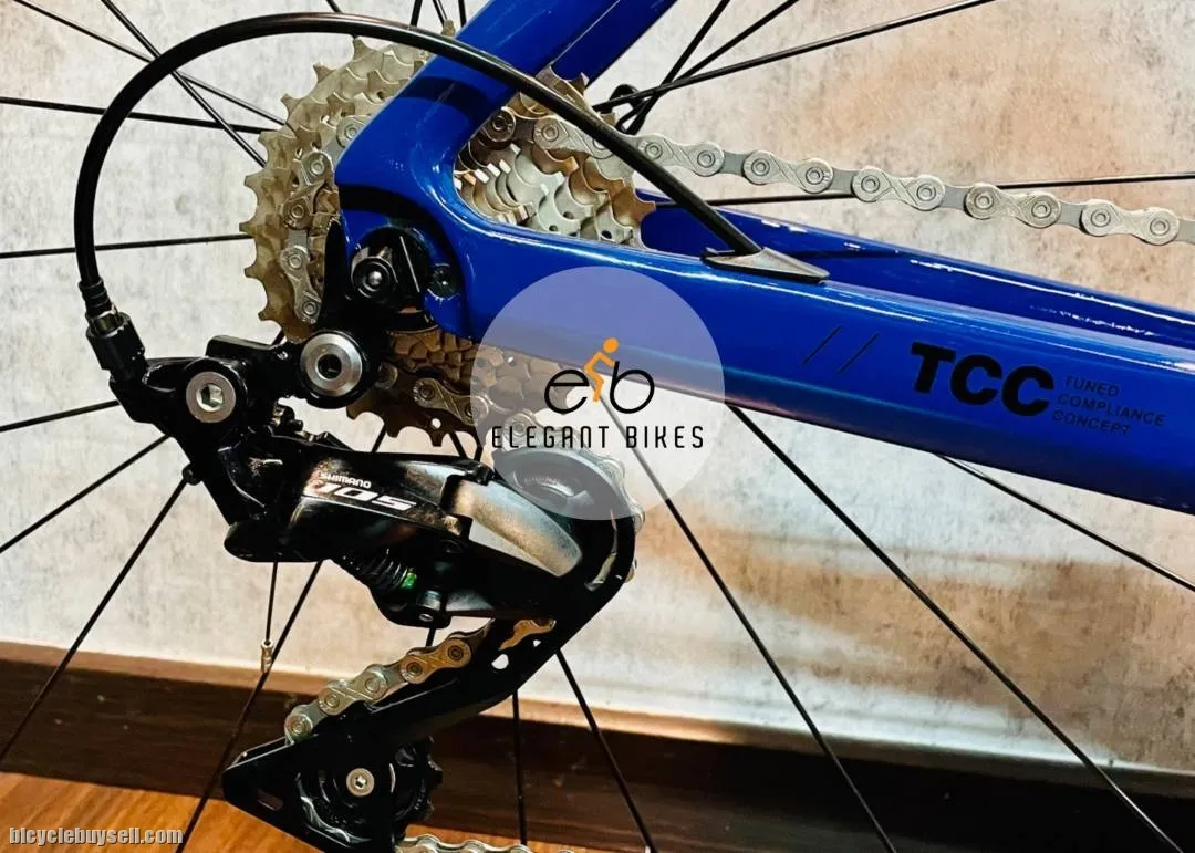 NEW FIORANO CARBON FRAME SHIMANO 22SP 105 R7000
