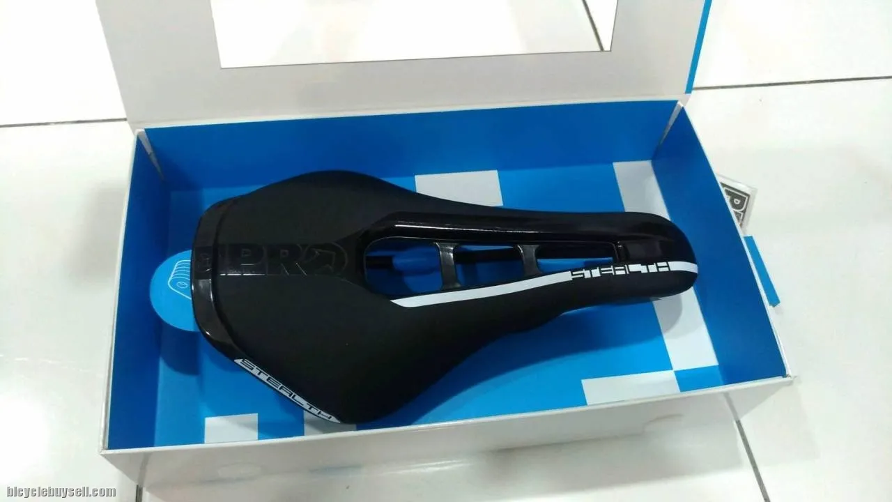 Shimano Pro Stealth Saddle.STIFF &amp; LIGHT WEIGHT
