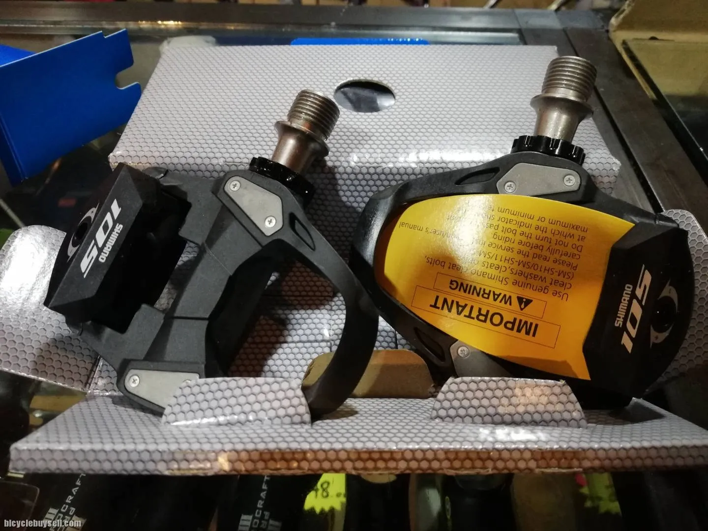 105 R7000 Pedal Clip