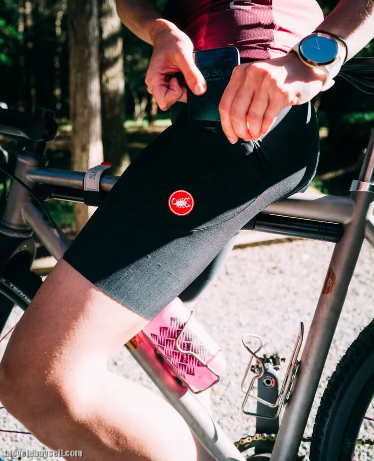 CASTELLI UNLIMITED BIBSHORT KISS Air2 seat pad for long-distance comfort Cargo Pocket