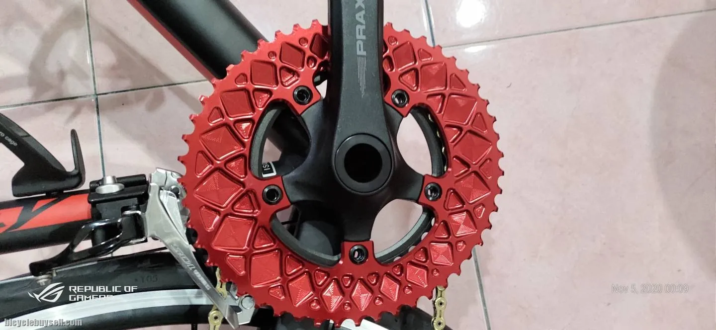 Absolute black oval chainring 110/5bolt