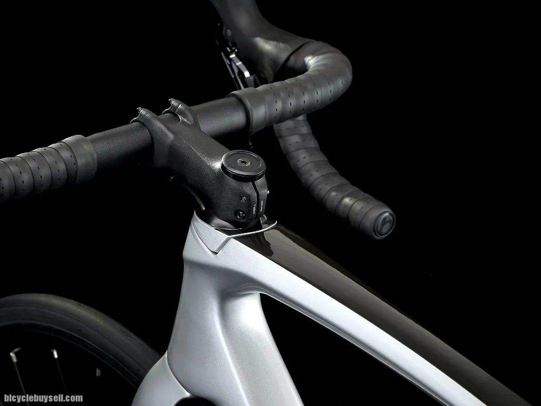 2022 TREK EMONDA SL 5 DISC !
