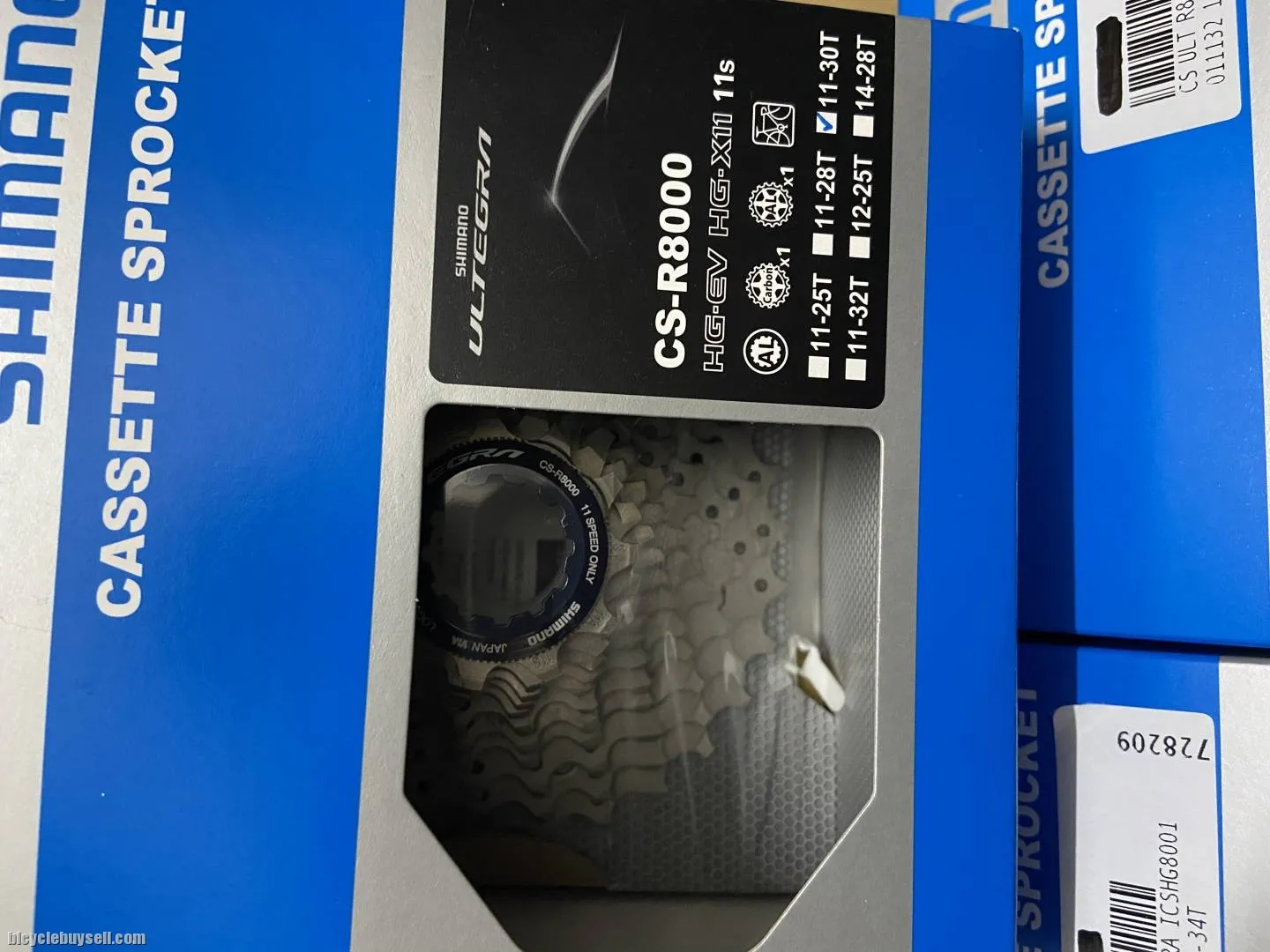 Shimano Cassette 11speeds Ultegra 34T,32T and 30T.