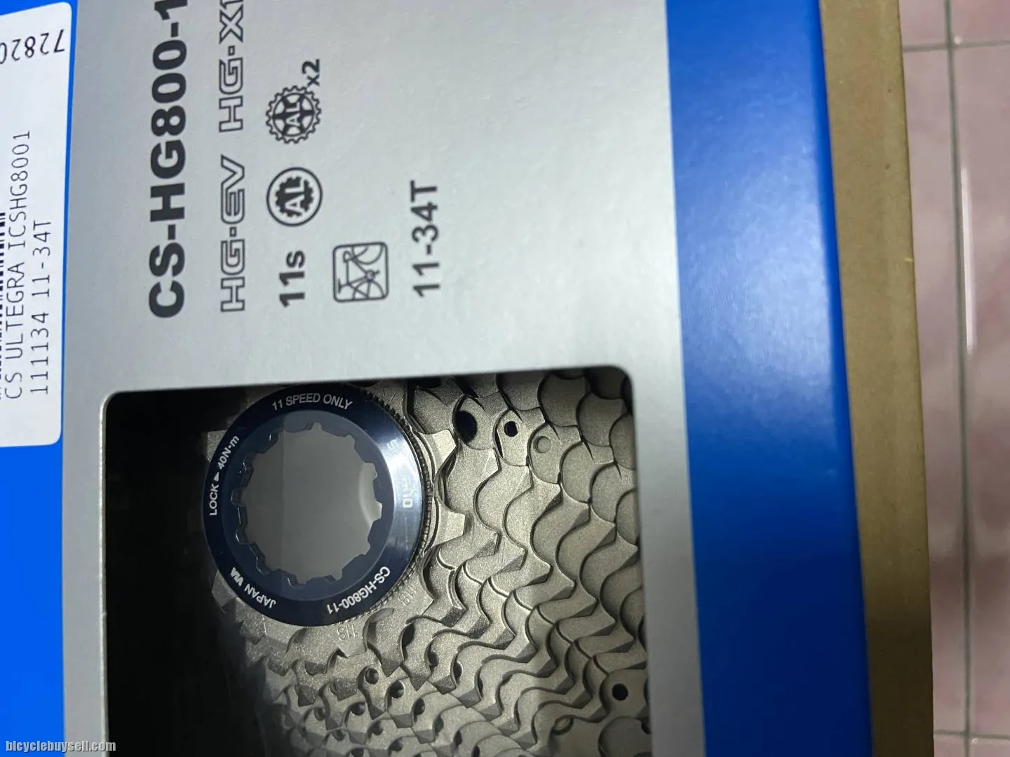 Shimano Cassette 11speeds Ultegra 34T,32T and 30T.