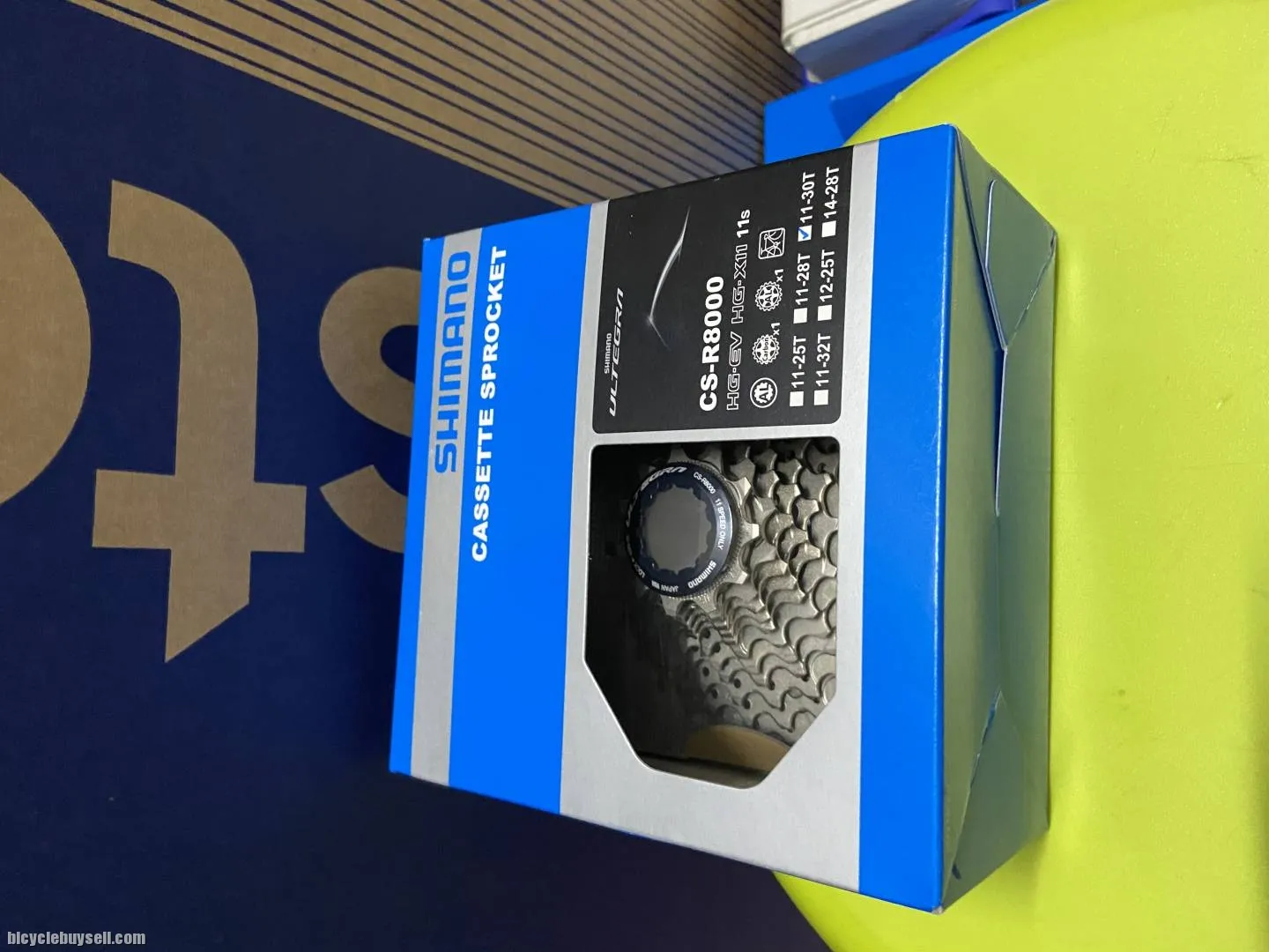Shimano Cassette 11speeds Ultegra 34T,32T and 30T.