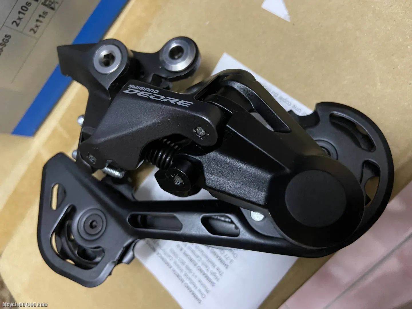 Shimano deore  RD 11speeds and 10 speeds