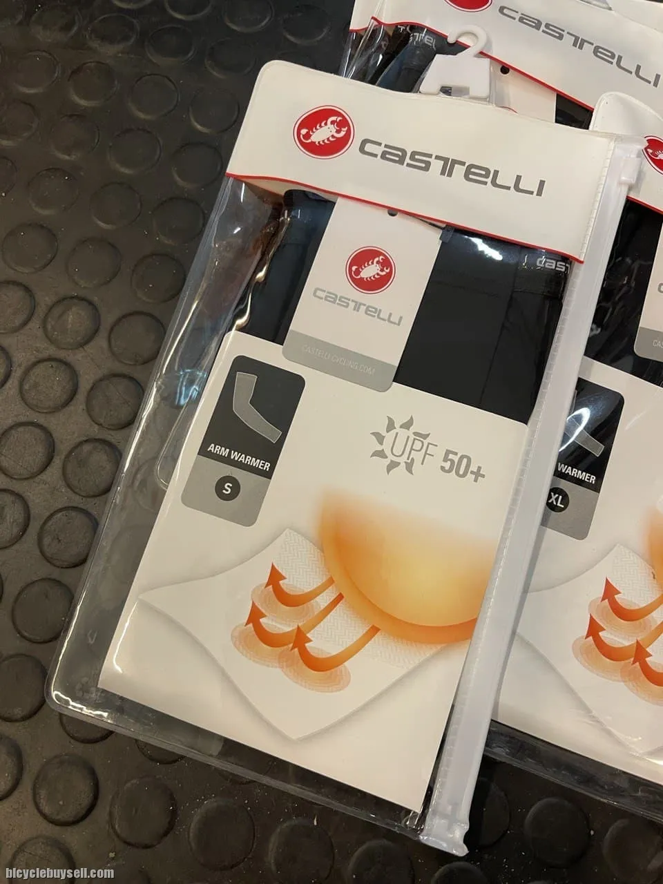 CASTELLI UPF 50+ LIGHT ARM SLEEVES ARM WARMERS CYCLING PREMIUM