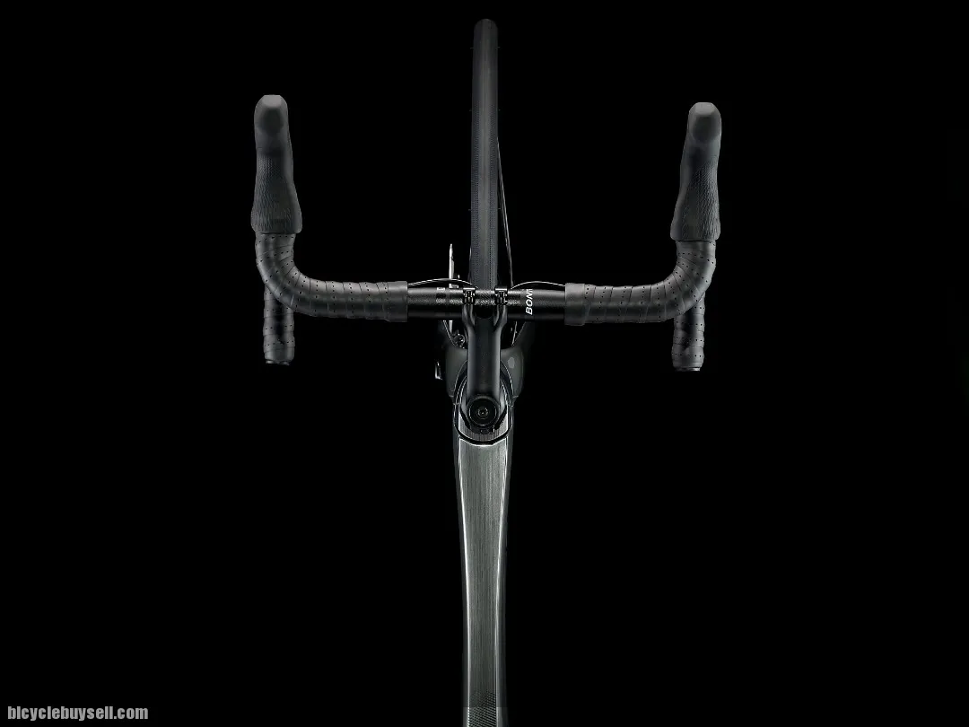 2022 TREK EMONDA SL 6 PRO READY STOCK !