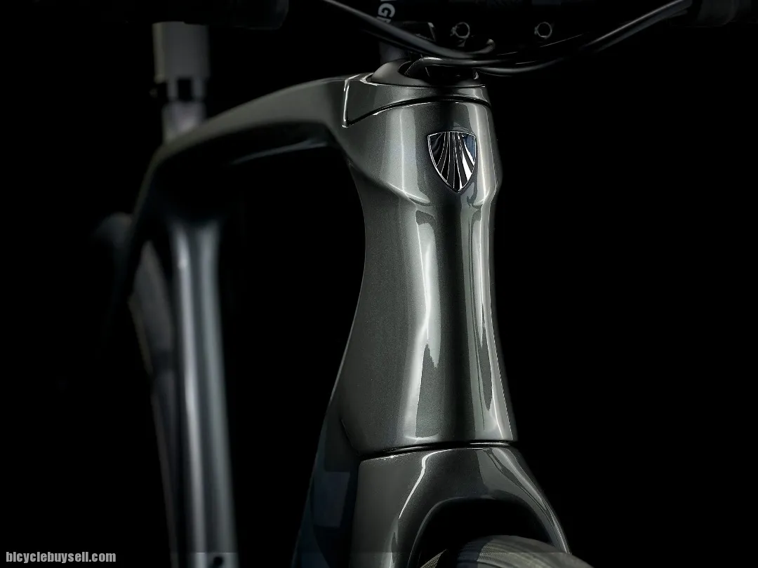 2022 TREK EMONDA SL 6 PRO READY STOCK !