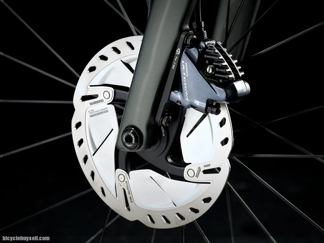 2022 TREK EMONDA SL 6 PRO READY STOCK !