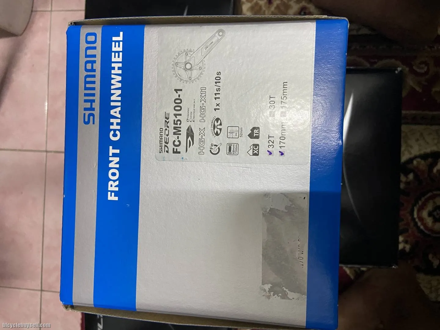 Shimano Deore Crankset 10/11speeds 32T singles.
