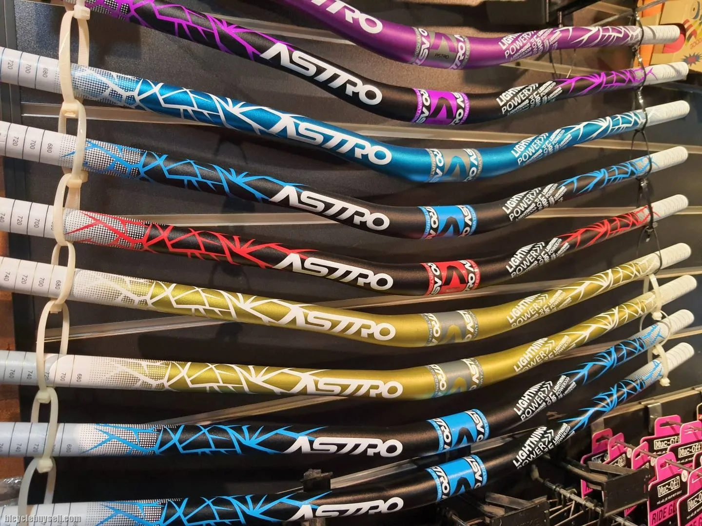 Astro 780mm Aluminum Handlebar
