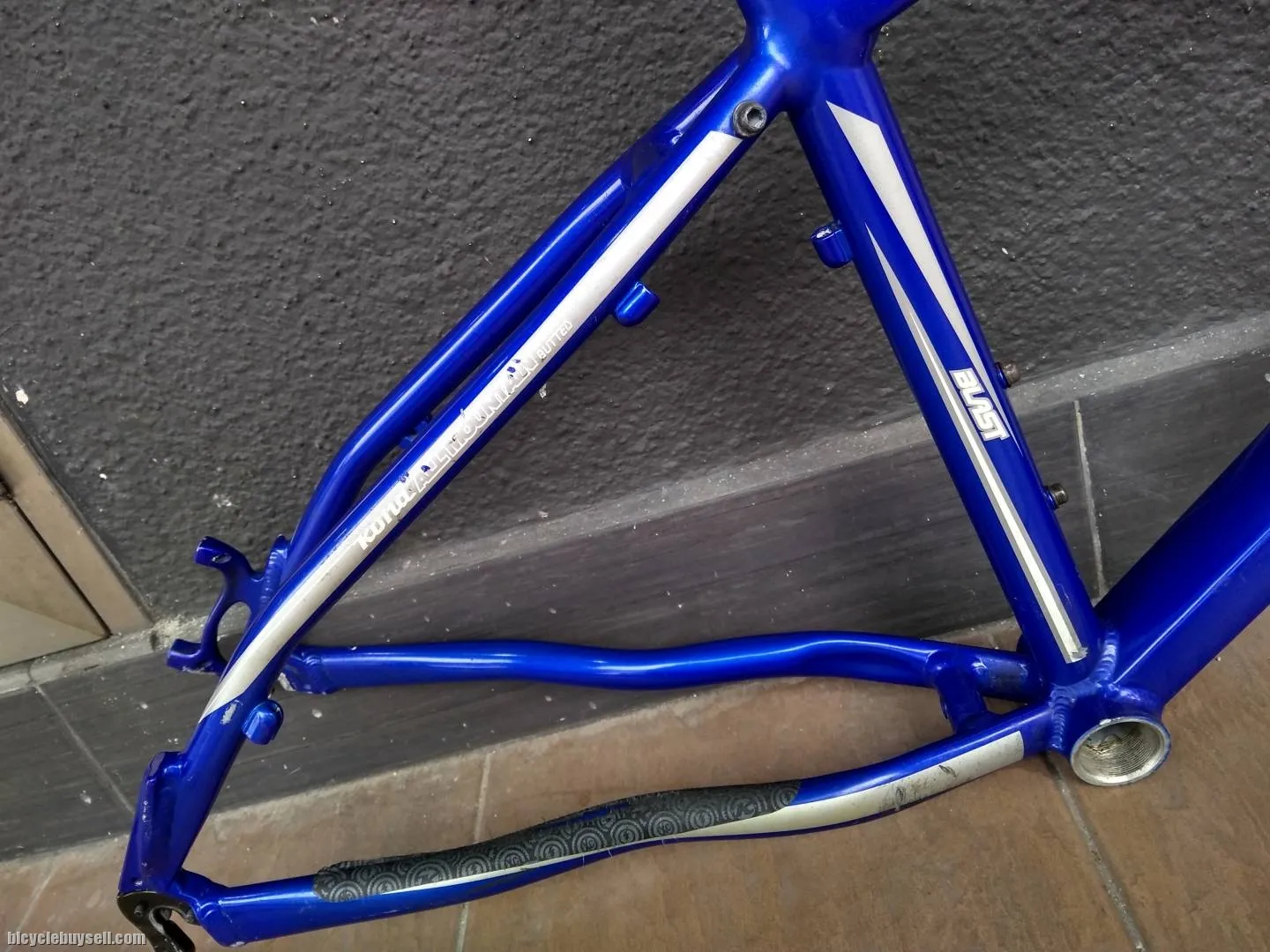 SOLD - Kona Frame +Fork+Seatpost+ Saddle