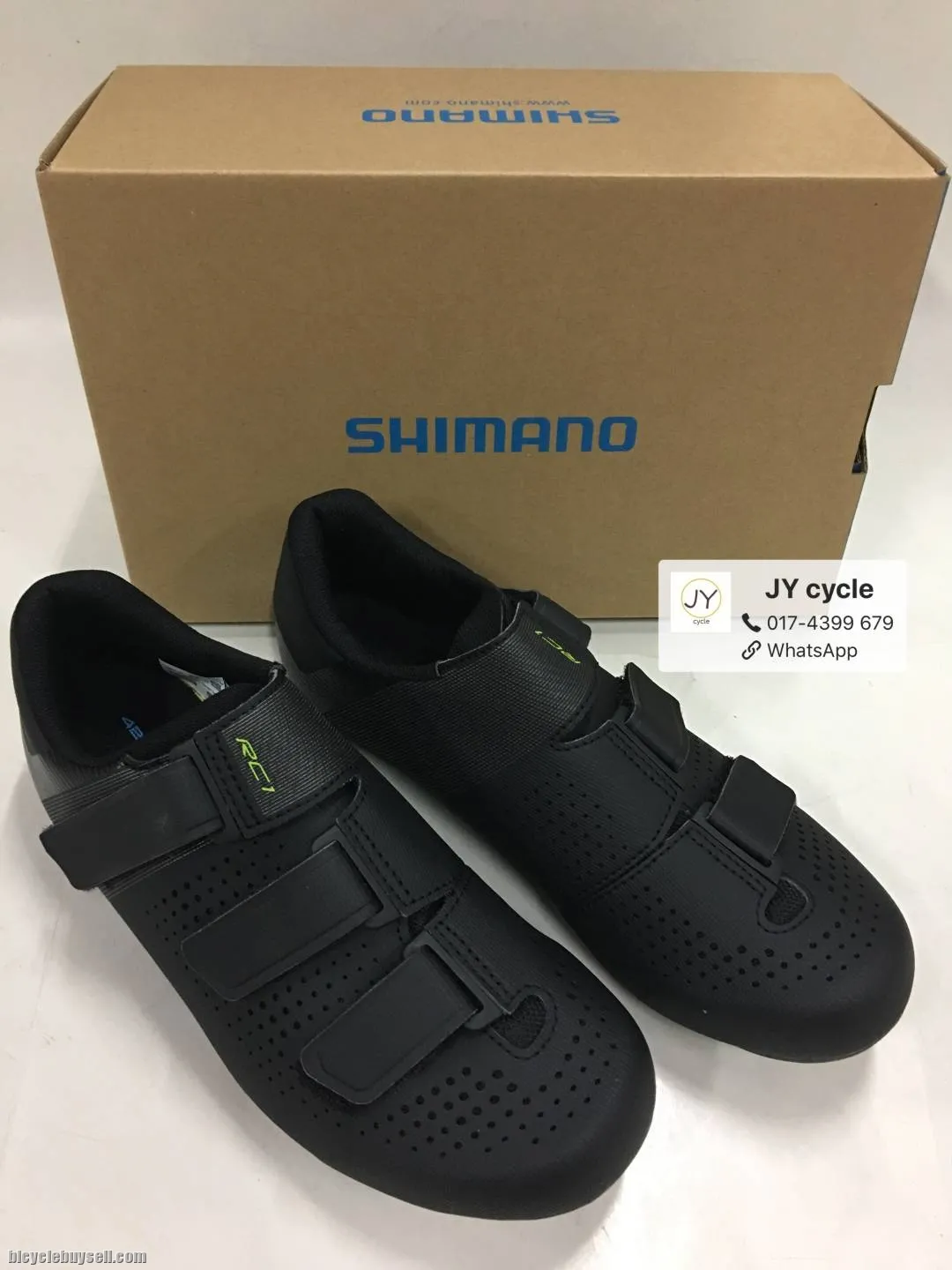 SHIMANO RC1 Cycling Shoes (ROAD) - FREE POSTAGE