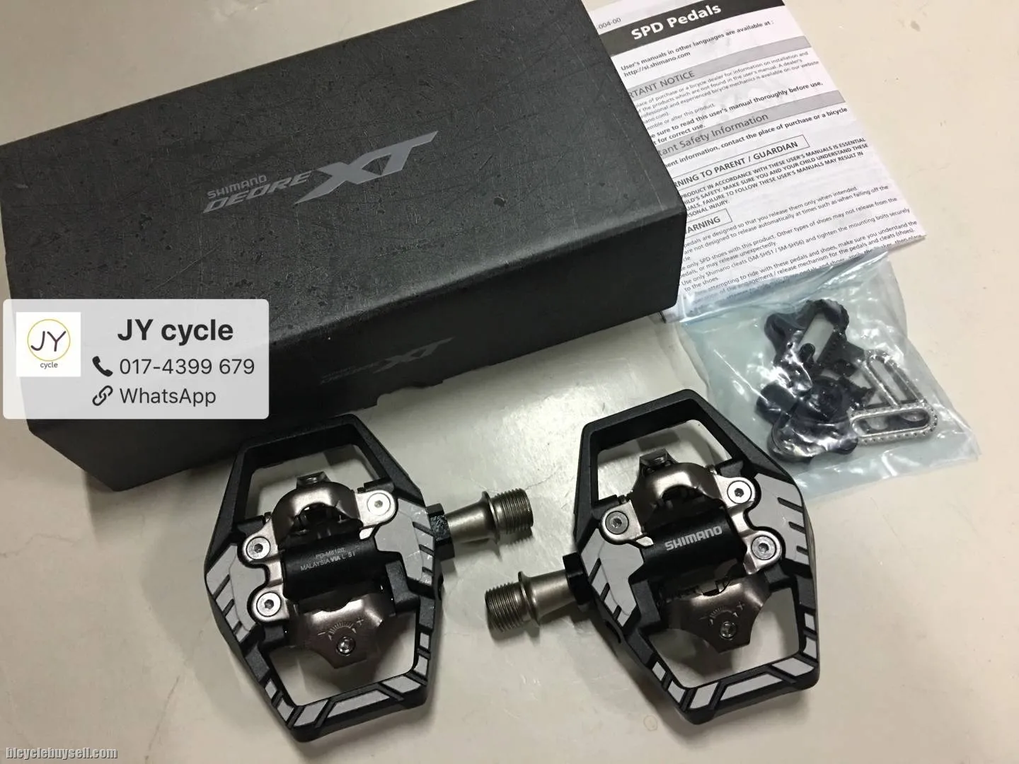 Shimano XT PD-M8120 Pedals with SM-SH51 Cleats - free pos