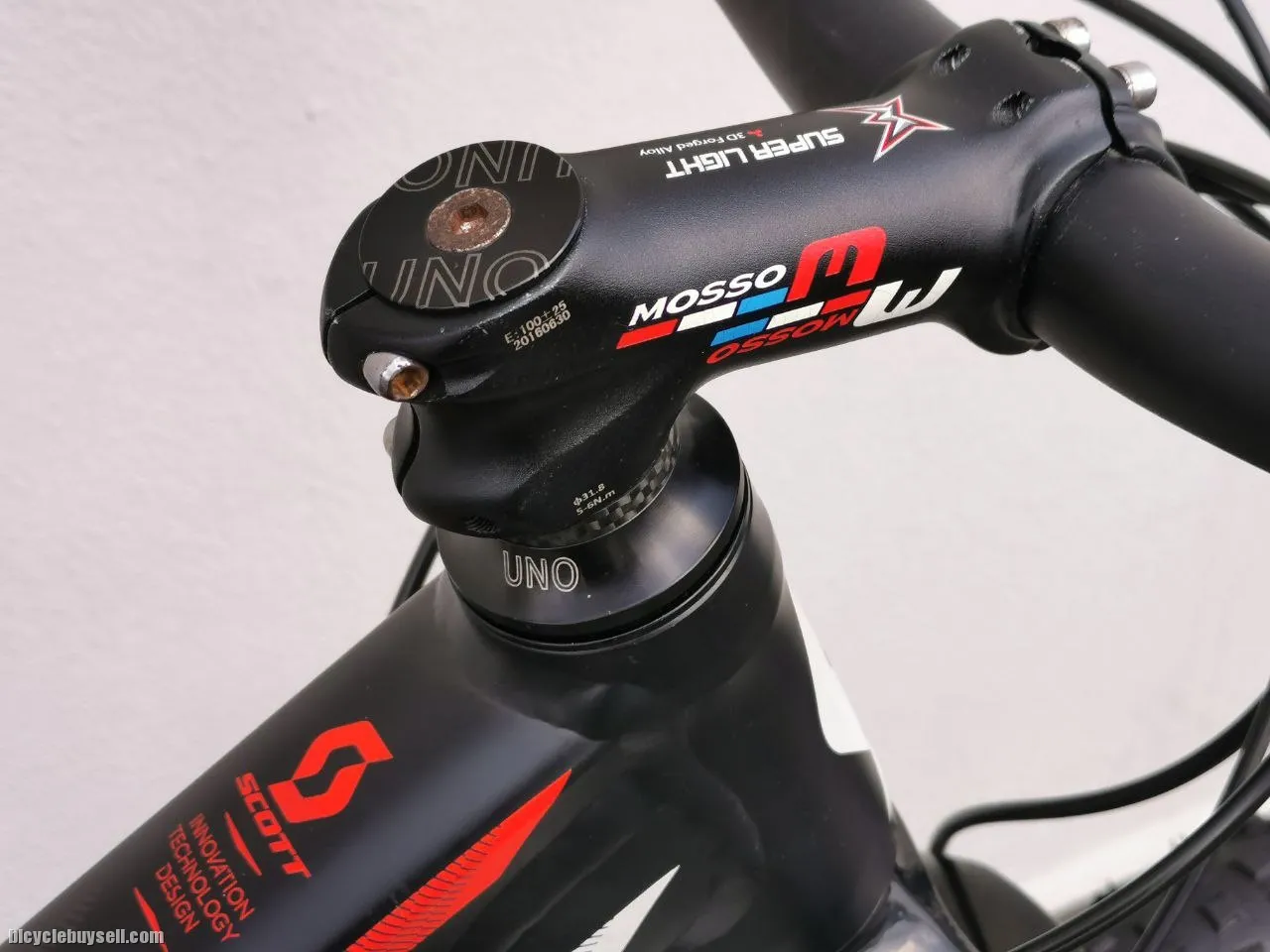 SCOTT Scale 990 29er MTB Saiz S. Race ready. RM3.3K. Kondisi used 9/10. Tak pernah di offroad.