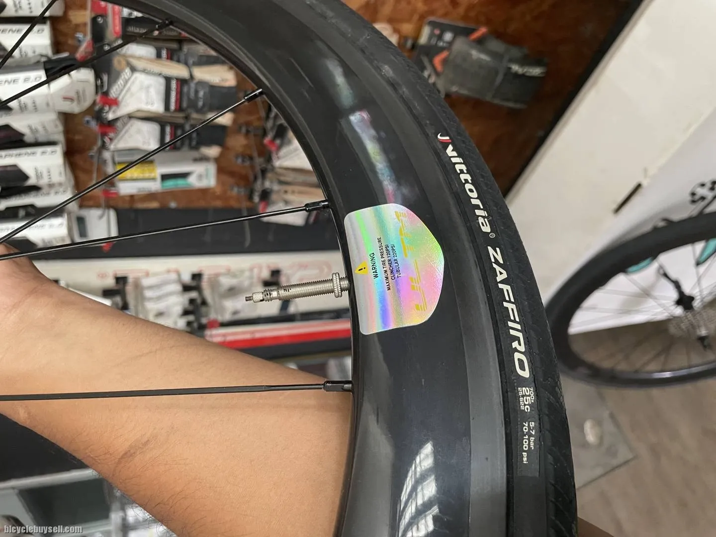 Ultra Team Ceramic Carbon Clincher wheelset